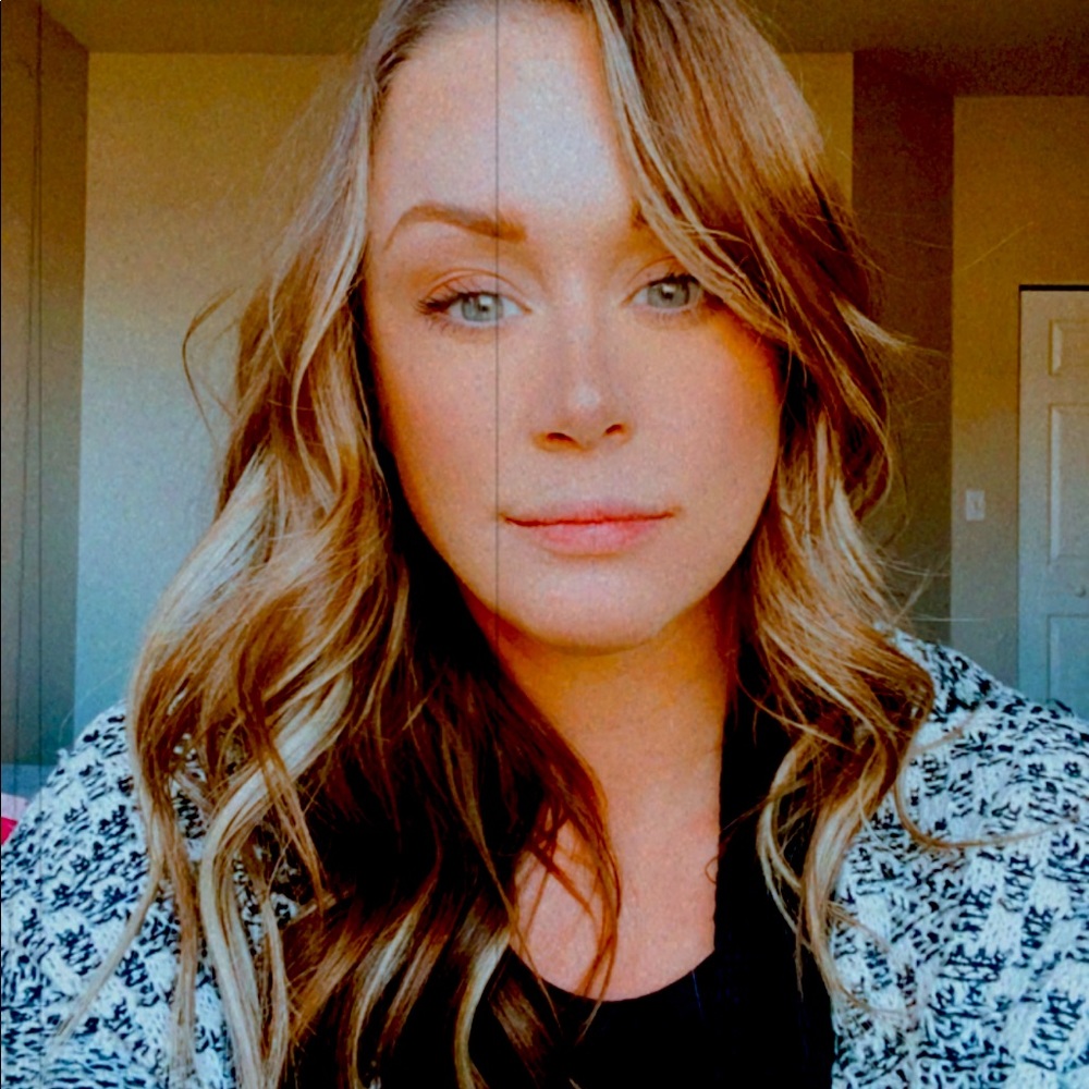 Meet your Posher, Christa